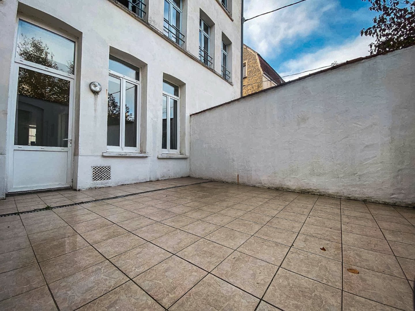 APPARTEMENT T2 A VENDRE - ST OMER - 50 m2 - 99 000 €